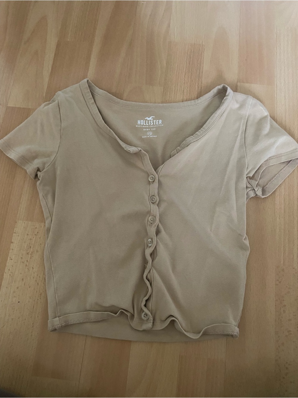 Hollister Beige Short Sleeve Button-Front Crop Top